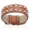 Bracelet cuir marron et acier.