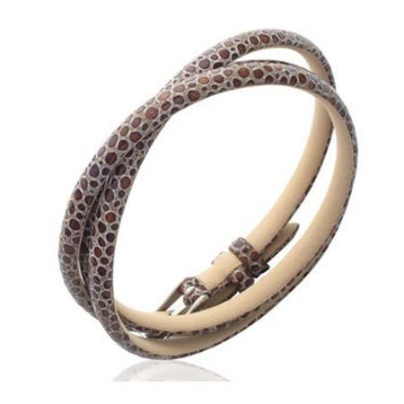 Bracelet cuir marron et acier.