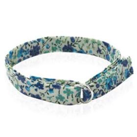 Bracelet en argent et tissu imprimé.