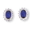 Clous d'oreilles en argent et oxyde de zirconium.