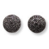 Clous d'oreilles en argent et oxyde de zirconium.