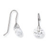 Boucles d'oreilles en argent et oxyde de zirconium.