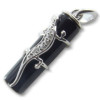 Pendentif salamandre argent et onyx.