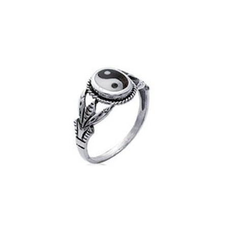 Bague ying yang en argent.