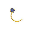 Piercing de nez or et oxyde de zirconium.