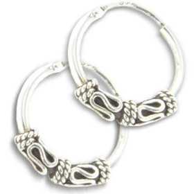 Créoles en argent motif tribal