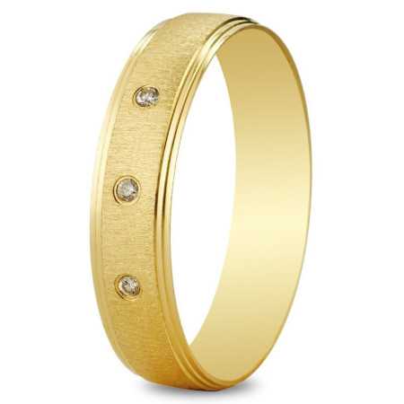 Alliance or jaune 4,5 mm, mate, brillante et 3 diamants de 0,03 carat