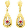 Boucles d'oreilles or et rubis 2 x 0,6 cm