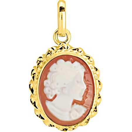 Pendentif or avec camée véritable