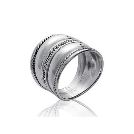 Bague en argent.