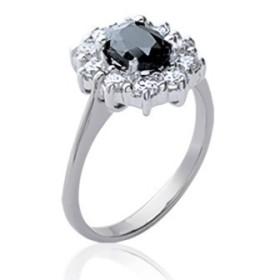 Bague en argent et oxyde de zirconium noir.