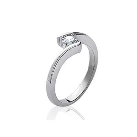 Bague en argent et oxyde de zirconium