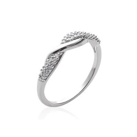 Bague en argent et oxyde de zirconium